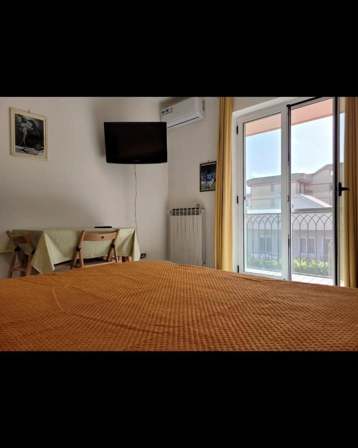 Bed and Breakfast La Smorfia Скафати Экстерьер фото